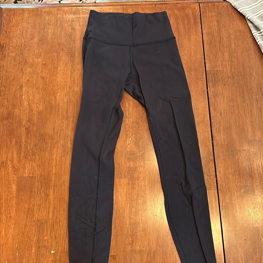 Lululemon Wunder Under leggings
